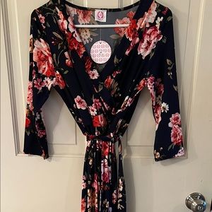 Wanna B Full Length Dress Sz Medium